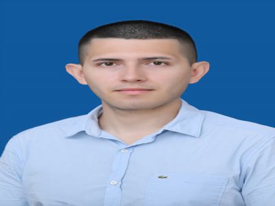 GIOVANNI ALEXANDER ROJAS AGUIAR,畢業(yè)于達(dá)爾豪西大學(xué)和巴塞羅那大學(xué)分別獲得工學(xué)學(xué)士和理學(xué)碩士學(xué)位。2015年獲得優(yōu)秀論文獎(jiǎng)，2017年獲得香港大學(xué)博士研究生獎(jiǎng)學(xué)金。分子地球化學(xué)博士生。在加拿大、西班牙、澳大利亞和中國高中和大學(xué)任教四年多。